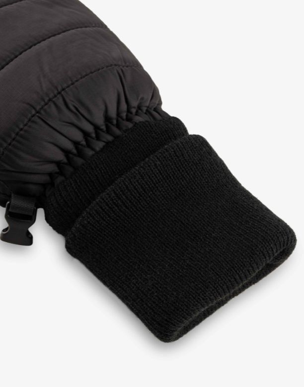 AUCLAIR # SNOWPUFF AUCLAIR # SNOWPUFF