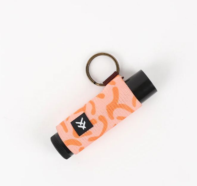 THREAD # LIP BALM HOLDER CORAL REEF THREAD # LIP BALM HOLDER CORAL REEF