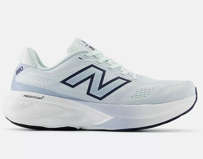 NEW BALANCE # 880 BLEU AQUA NEW BALANCE # 880 BLEU AQUA