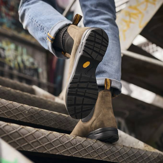 BLUNDSTONE # 2056 ALL TERRAIN RUSTIC BR