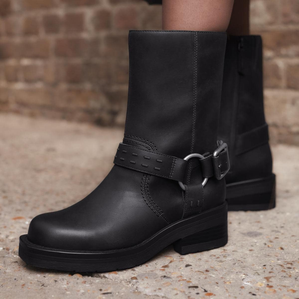 CLARKS #REBELLE UP NOIR