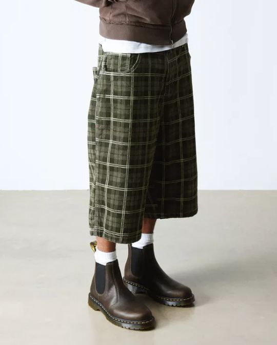 DR MARTENS # 2976 WL OLIVE