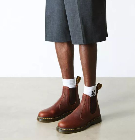 DR MARTENS #2976 CASHEW AMBASSADOR TAN