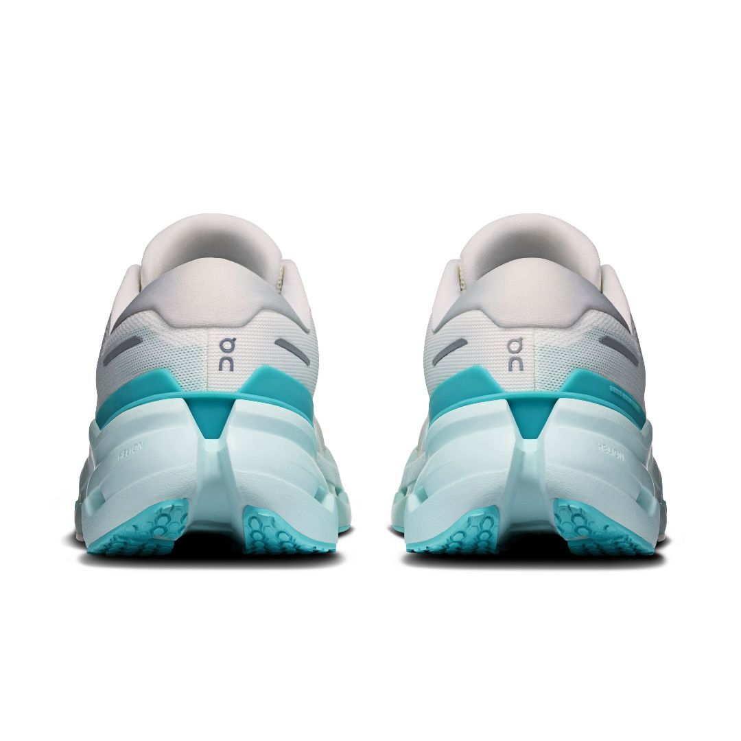 ON #CLOUDRUNNER 3 IVORY/AQUAMARINE