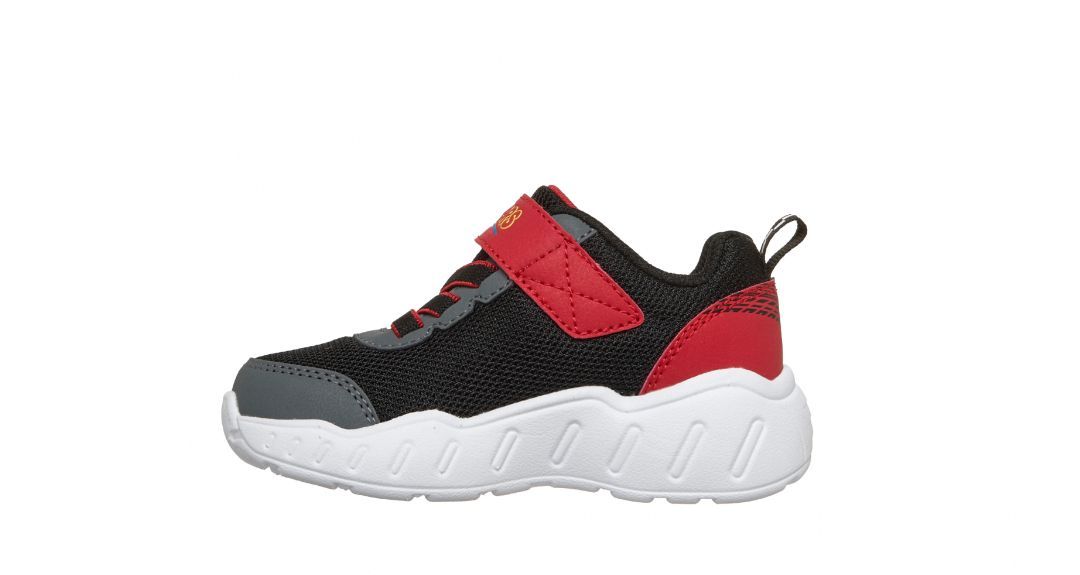 SKECHERS # PLAY SCENE