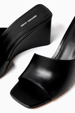 MICHAEL KORS # MERRIAM WEDGE NOIR