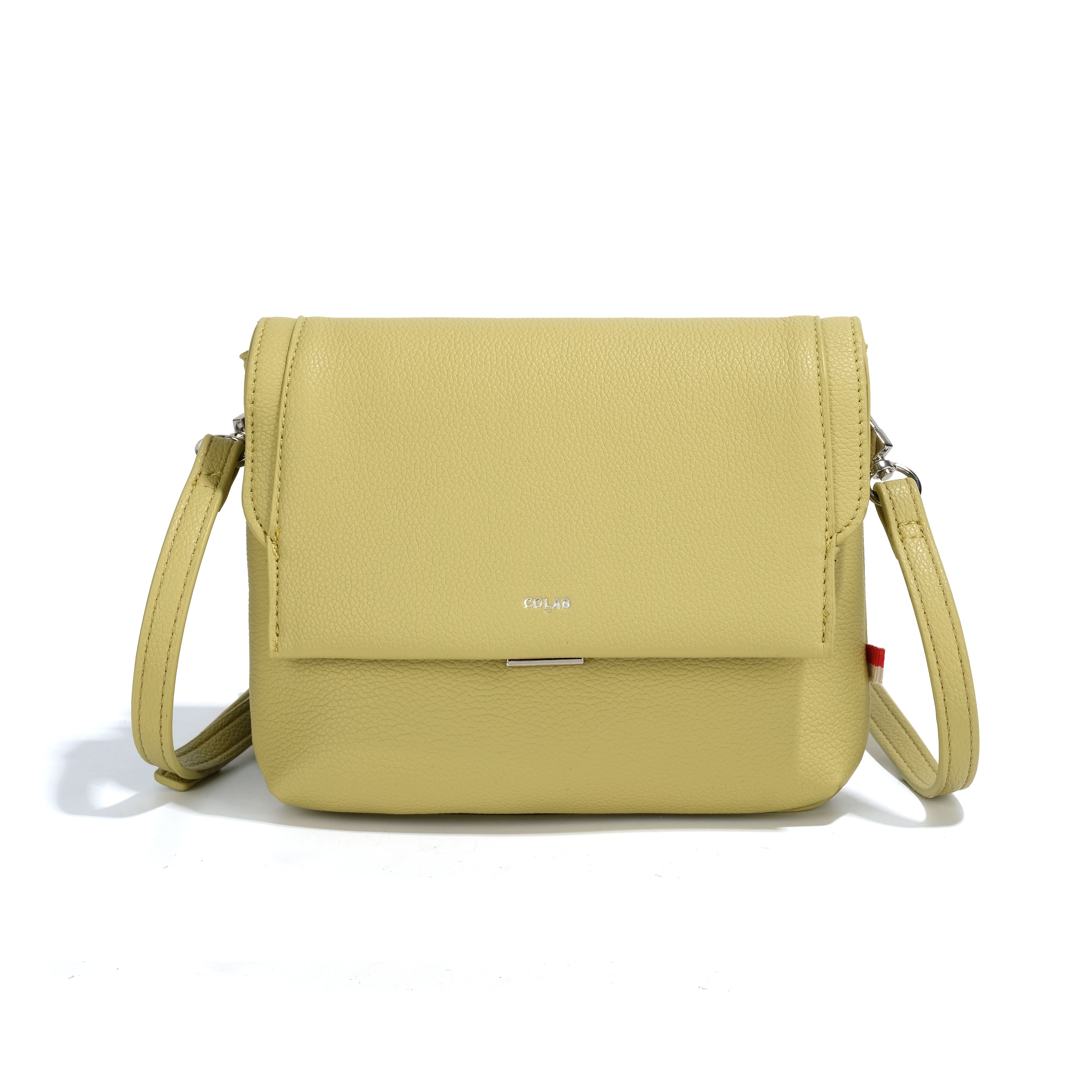 COLAB #7032 SAC BANDOULIERE