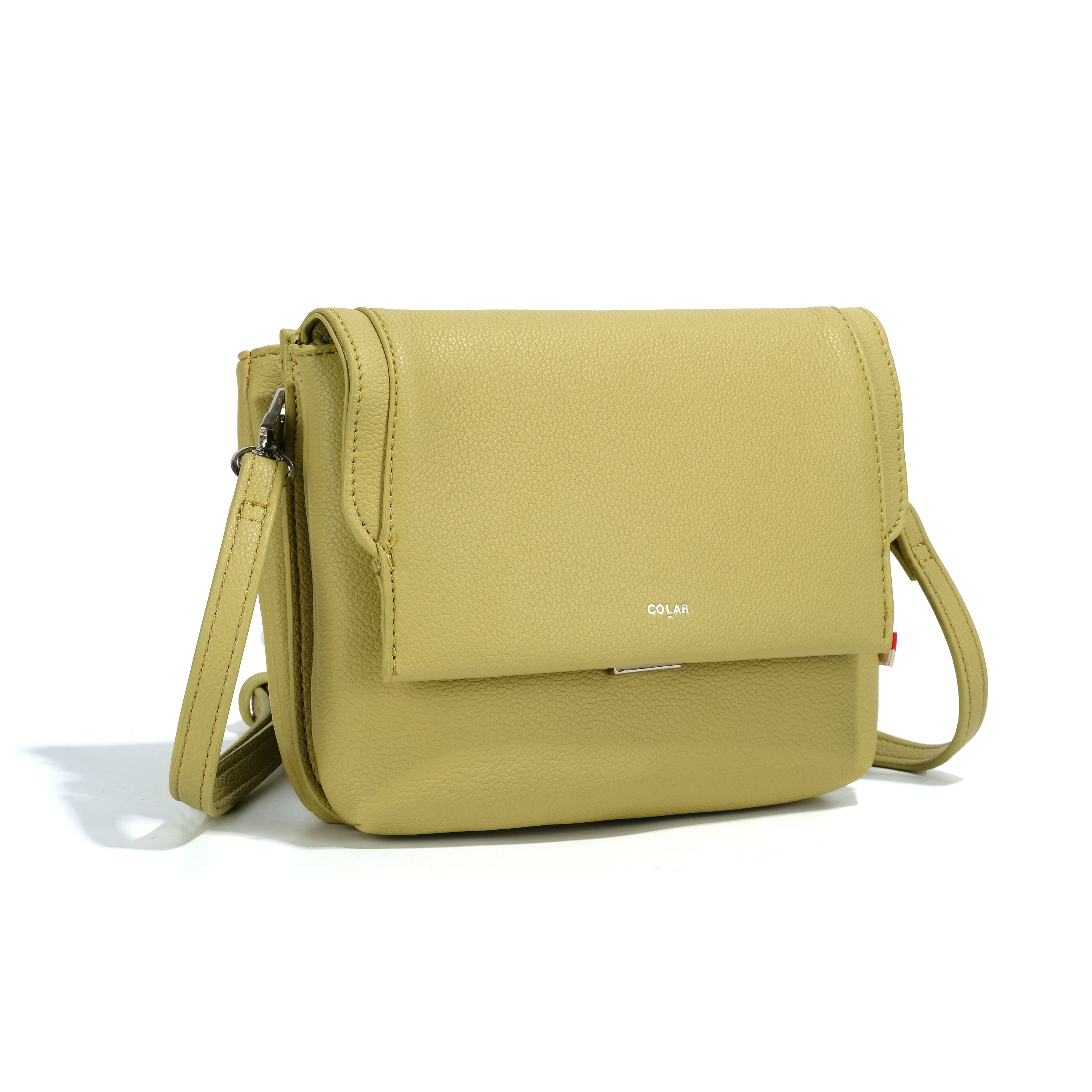 COLAB #7032 SAC BANDOULIERE