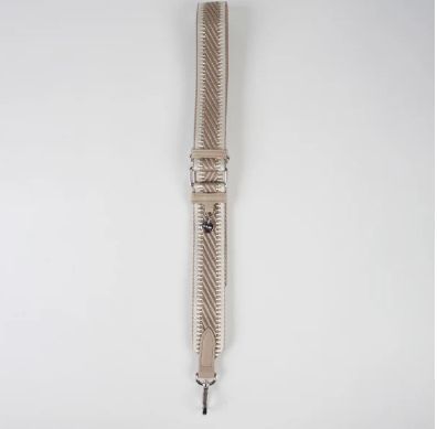 COLAB # SANGLE SAC À MAINS