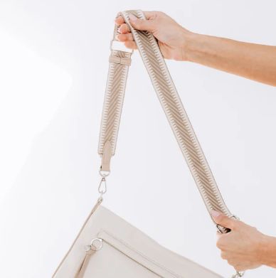 COLAB # SANGLE SAC À MAINS