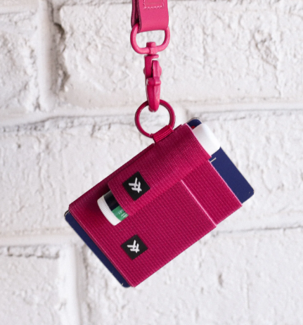 THREAD # LIP BALM HOLDER MAGENTA