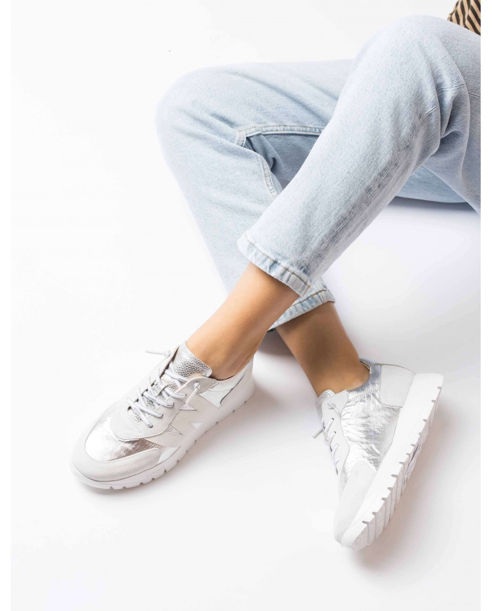 WONDERS # A2464 ARGENT
