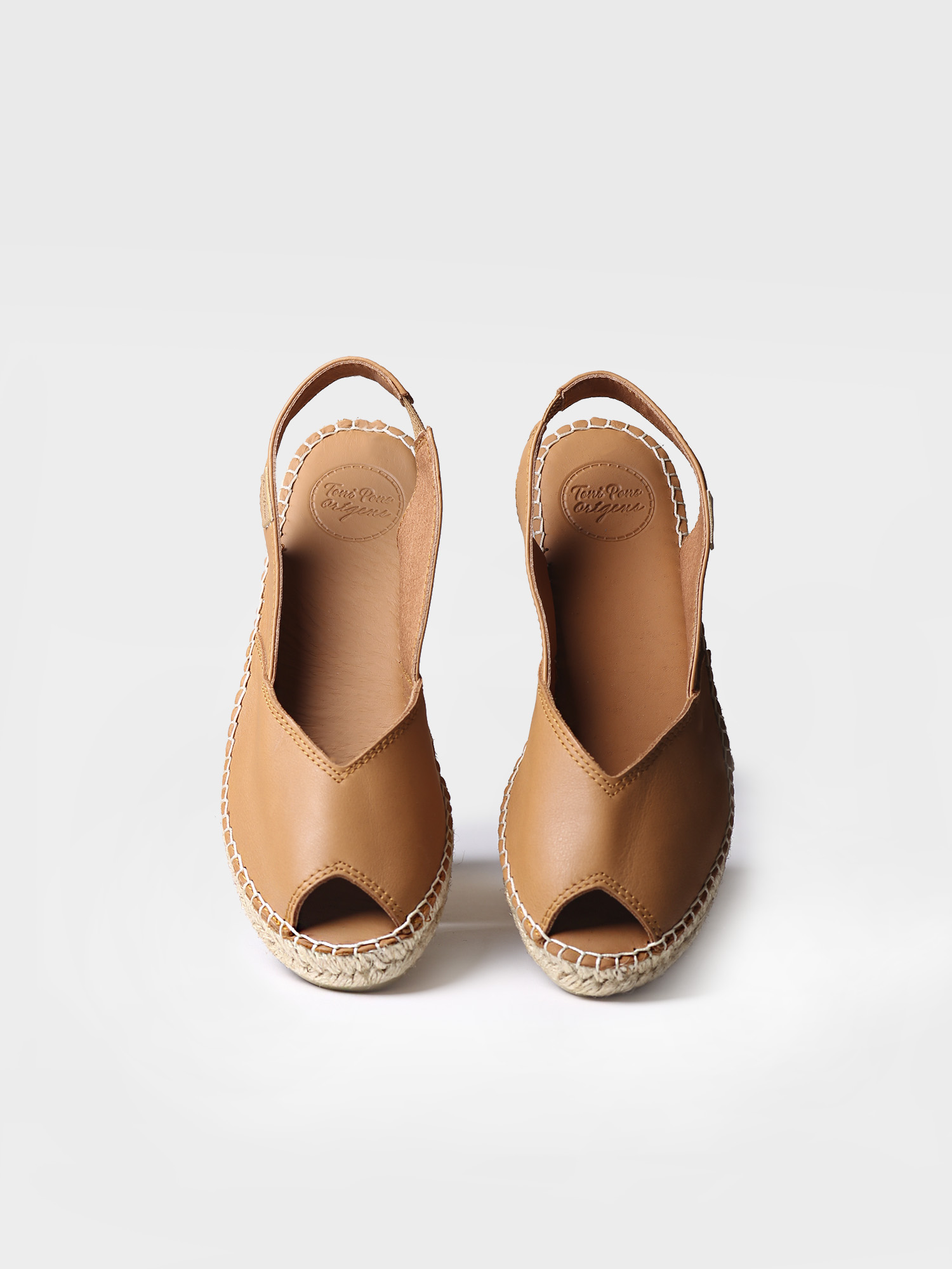 TONI PONS #BERNIA TAN