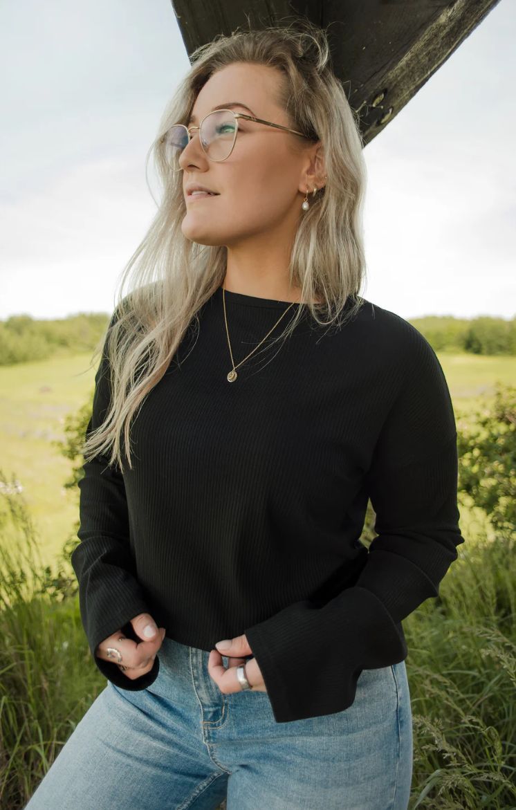 LOUVE # CROP BOX MANCHES LONGUES