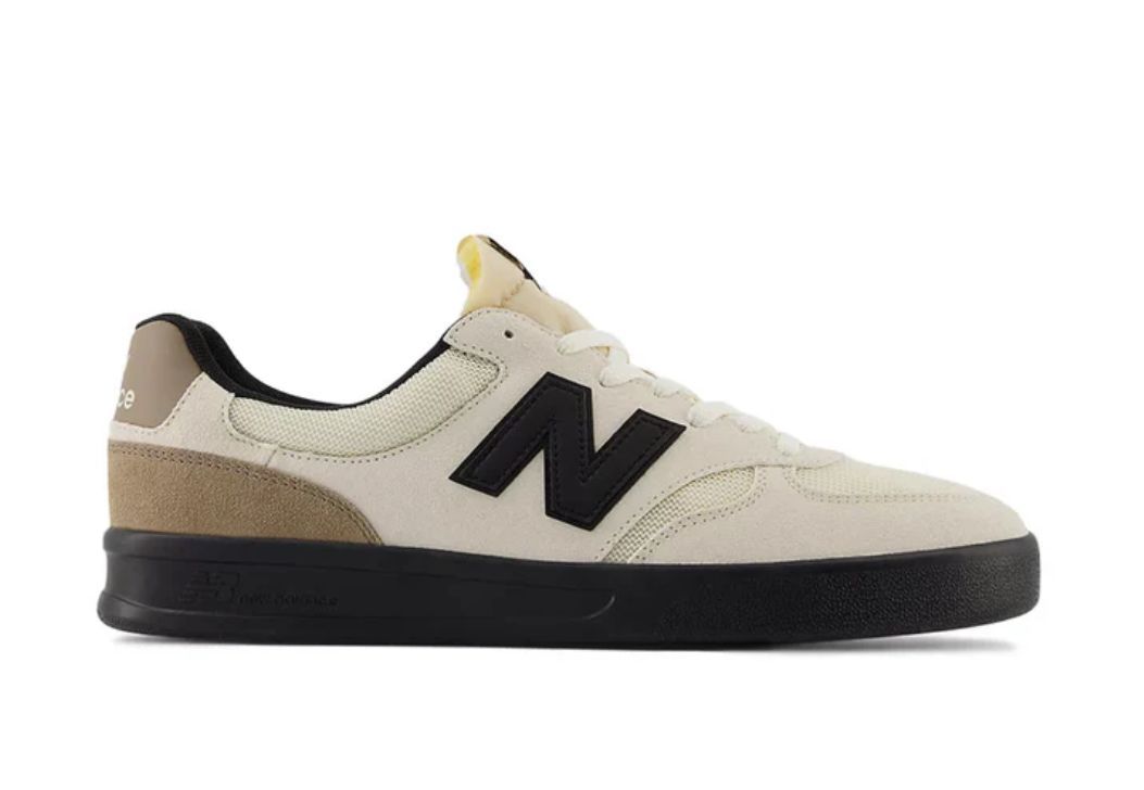 NEW BALANCE # CT300 NOIR / BEIGE