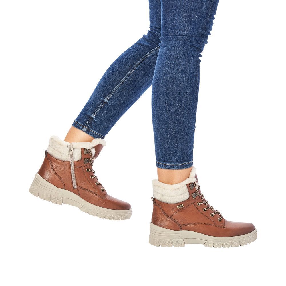 REMONTE # D0E71-24 TAN