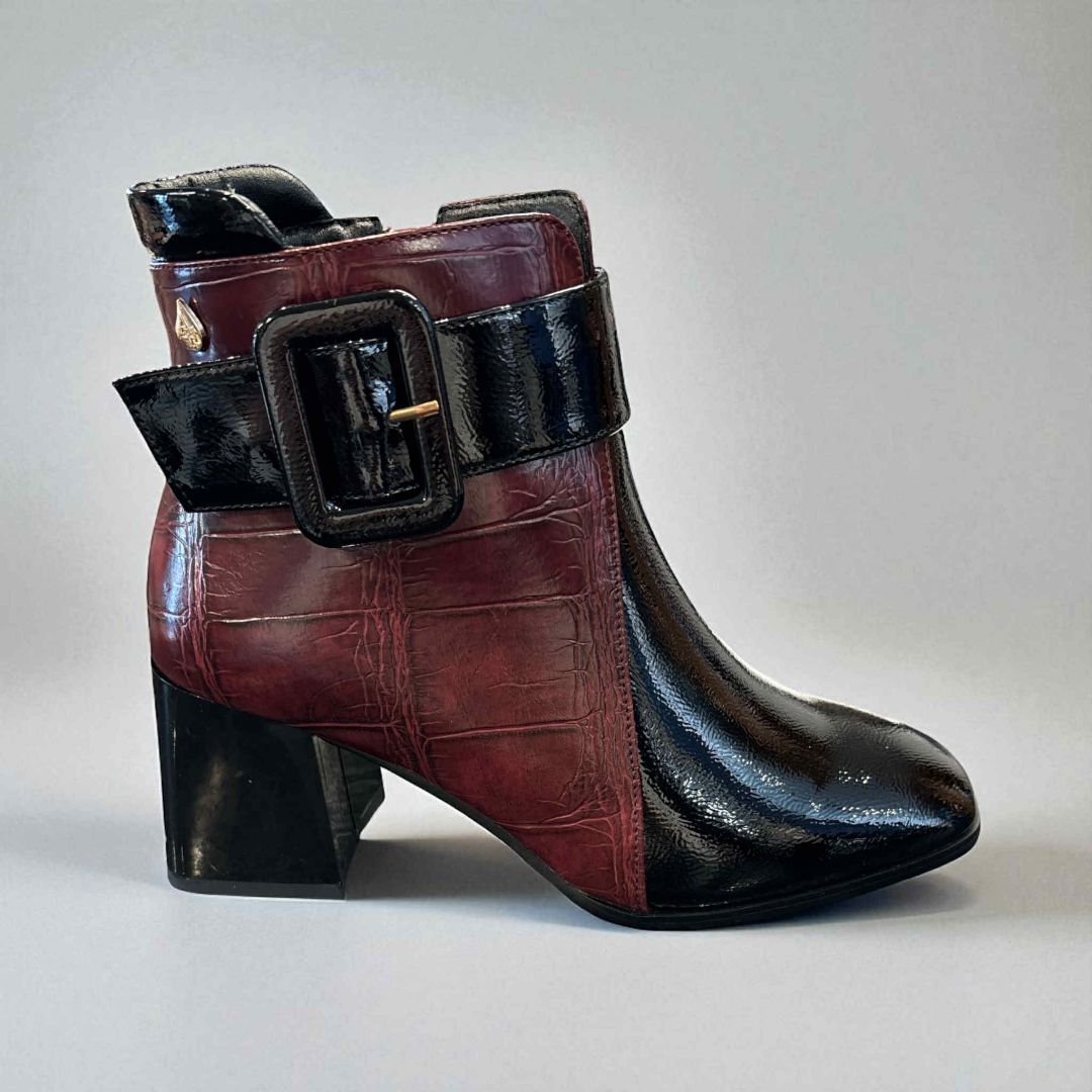 AQUA-FLEX # KATE BORDO