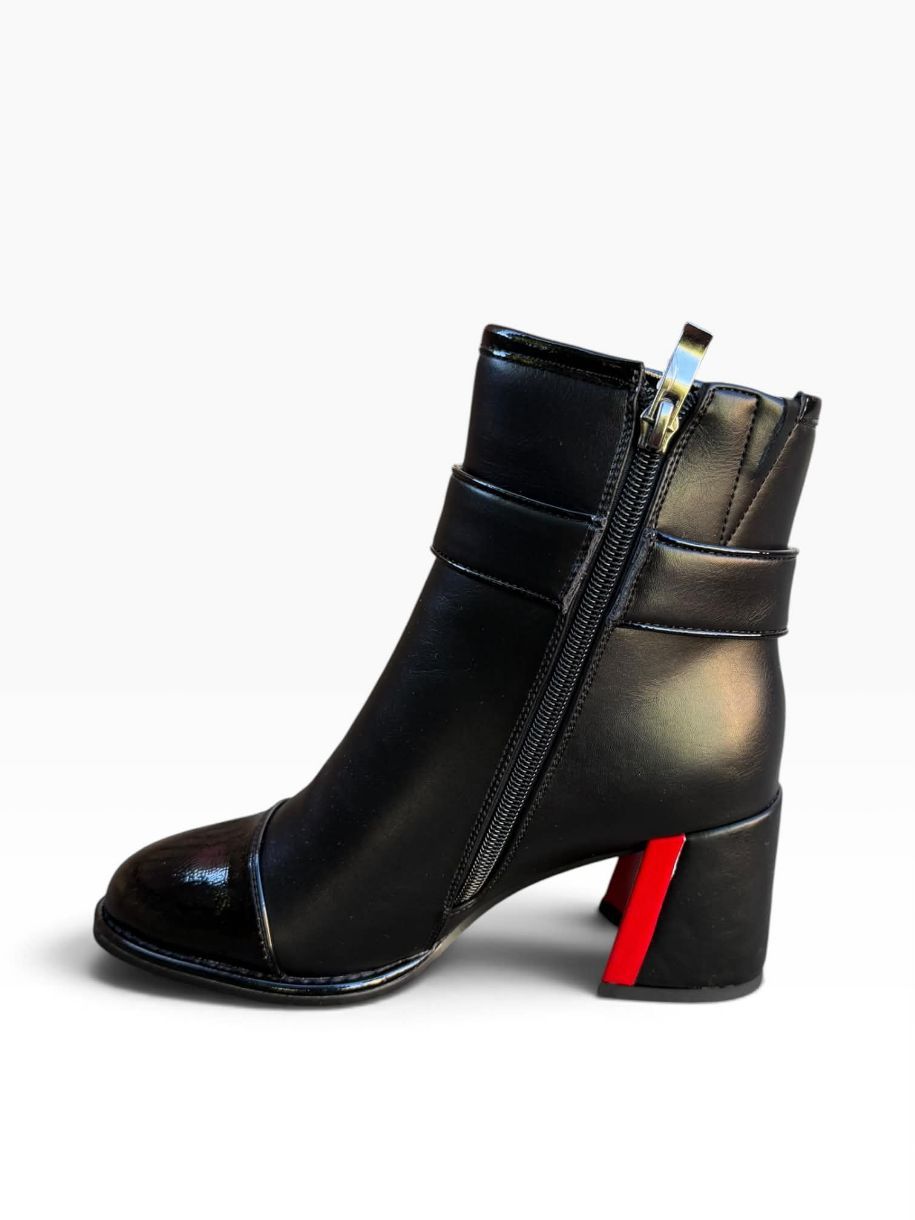 AQUAFLEX # SIDNEY BLACK SMOOTH/ROUGE