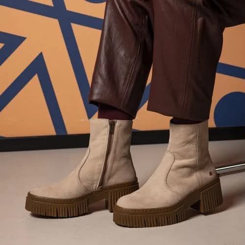 ART # YORK 1374 BEIGE